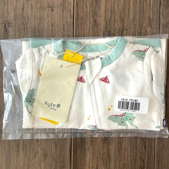 Kyte BABY One Pieces Kyte Baby Luna Moth Platinum Exclusive Print